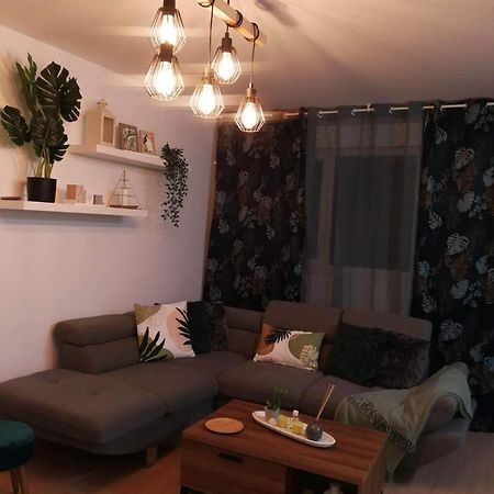 Bel Appartement Familial Cenon Eksteriør billede